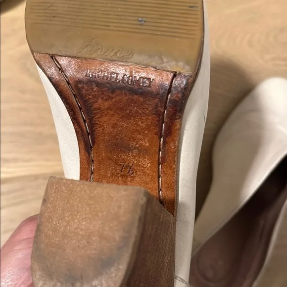 Rachel Comey White Leather Mules with Brown Wooden Heel 7.5 - Picture 5 of 7